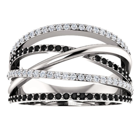 Sterling Silver Black & White CZ Highway Ring - Picture 2 of 10